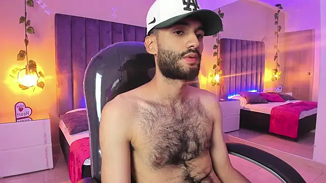 Ryan Jackson  online show from 12/05/25, 04:54