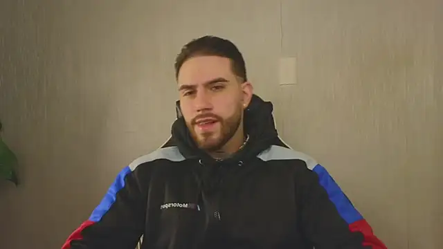 Snapshot of Ades_Lowe chatting on 10/25/25, 11:51 Ades Lowe online show from 10/25/25, 11:51