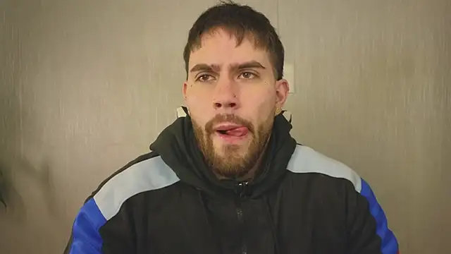 Snapshot of Ades_Lowe chatting on 10/28/25, 11:58 Ades Lowe online show from 10/28/25, 11:58