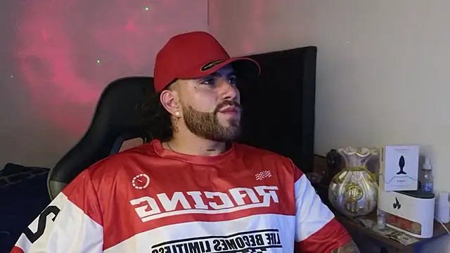 Ades Lowe online show from 03/26/26, 05:13