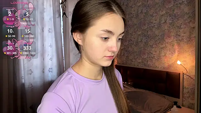 LoraDavi online show from 02/18/26, 08:43