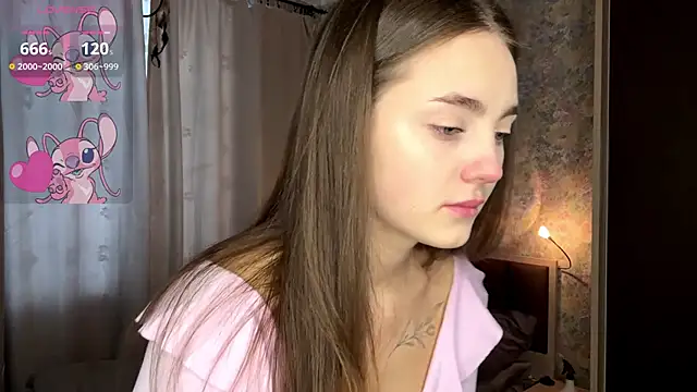 LoraDavi online show from 03/03/26, 06:08