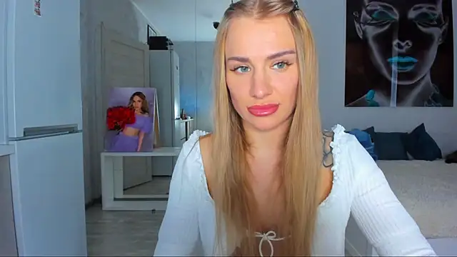 MashaFromRussia   online show from 10/12/25, 12:48