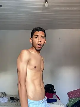 Oqui online show from 10/06/25, 02:58