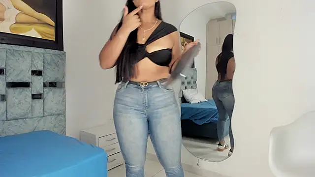 tamara lovv online show from 11/01/25, 12:18