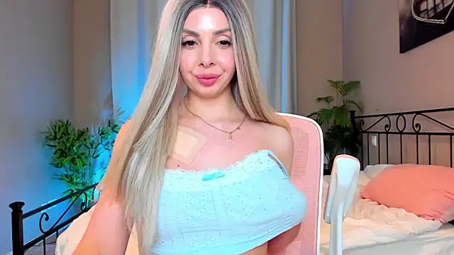 Snapshot of VelvetEliza chatting on 03/06/26, 09:22 VelvetEliza online show from 03/06/26, 09:22