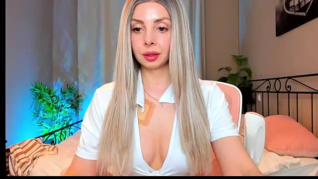 Snapshot of VelvetEliza chatting on 03/29/26, 05:35 VelvetEliza online show from 03/29/26, 05:35