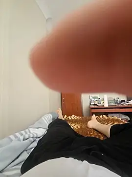 Snapshot of reallove78 chatting on 10/22/25, 11:21 reallove78 online show from 10/22/25, 11:21