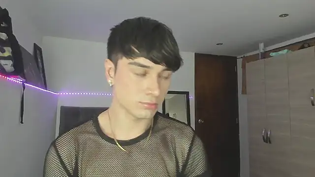 stevve 14 online show from 10/25/25, 03:47