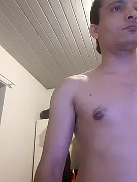 Snapshot of atman777 chatting on 12/04/25, 04:00 atman777 online show from 12/04/25, 04:00