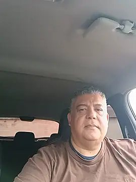 Olharsafado online show from 06/26/26, 01:15