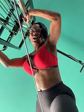 Snapshot of Bustykeyla chatting on 05/15/26, 02:46 Bustykeyla online show from 05/15/26, 02:46