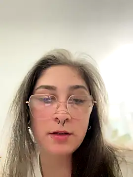 Snapshot of Alix_Valentine chatting on 09/25/25, 01:09 Alix Valentine online show from 09/25/25, 01:09