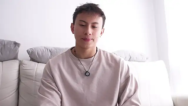 Snapshot of DeusbelliS chatting on 09/29/25, 06:24 DeusbelliS online show from 09/29/25, 06:24