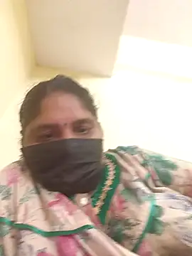 Villageanuty online show from 09/10/25, 11:10