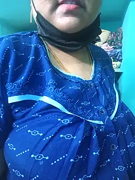 Snapshot of Villageanuty chatting on 02/07/26, 04:38 Villageanuty online show from 02/07/26, 04:38