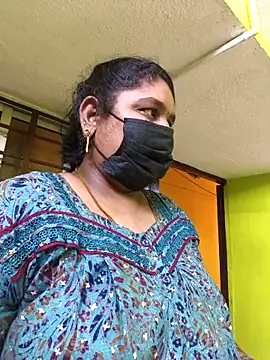 Snapshot of Villageanuty chatting on 02/17/26, 03:36 Villageanuty online show from 02/17/26, 03:36