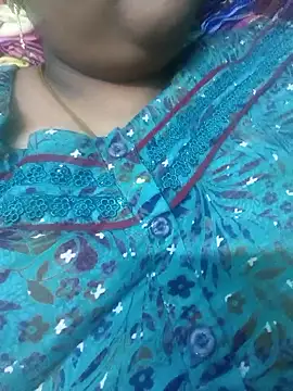 Snapshot of Villageanuty chatting on 03/01/26, 08:49 Villageanuty online show from 03/01/26, 08:49