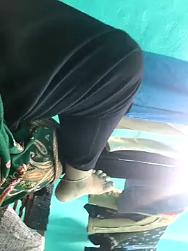 Snapshot of Villageanuty chatting on 04/16/26, 04:30 Villageanuty online show from 04/16/26, 04:30