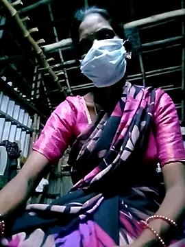 Tamilauntyhot online show from 09/15/25, 05:02