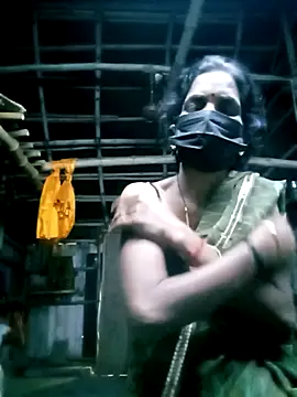 Tamilauntyhot online show from 10/08/25, 01:03