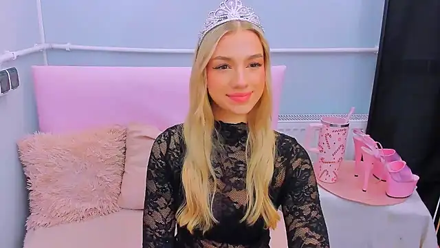 EvetteRose online show from 01/17/26, 08:23