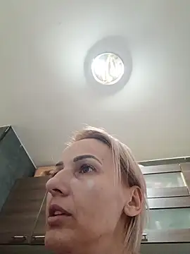 Aly-john1985 online show from 11/17/25, 06:41