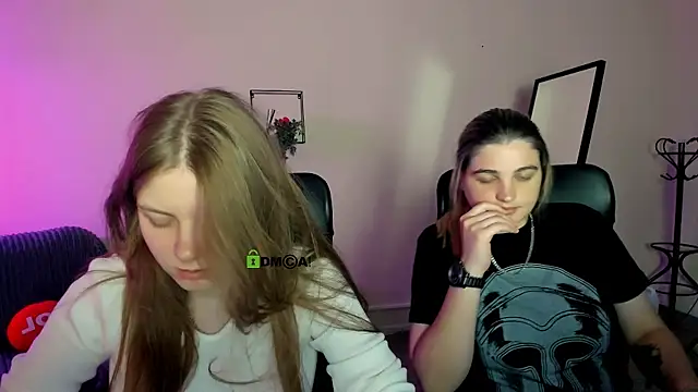 Snapshot of inga_gree chatting on 09/24/25, 07:39 inga gree online show from 09/24/25, 07:39