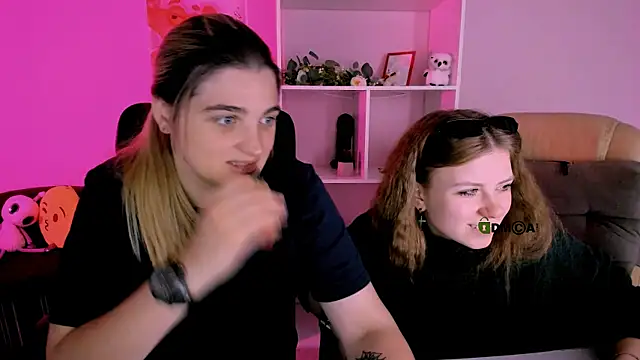 Snapshot of inga_gree chatting on 10/02/25, 07:43 inga gree online show from 10/02/25, 07:43