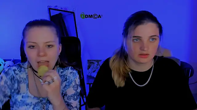 Snapshot of inga_gree chatting on 10/10/25, 07:35 inga gree online show from 10/10/25, 07:35