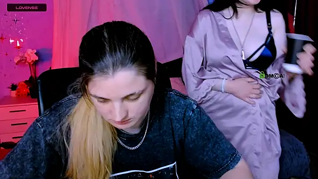 Snapshot of inga_gree chatting on 04/06/26, 07:04 inga gree online show from 04/06/26, 07:04