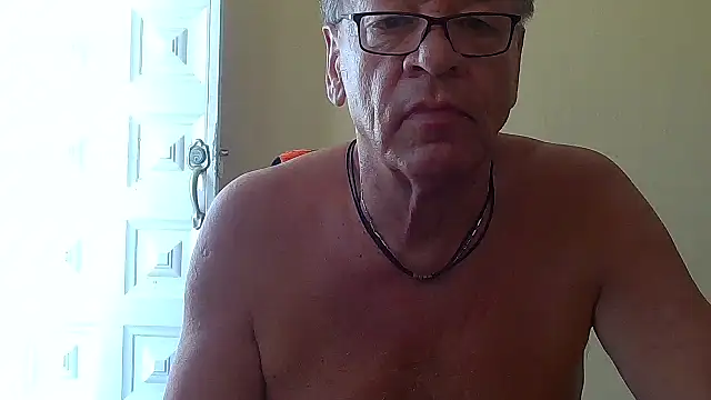 Unique X perience online show from 03/16/26, 03:38