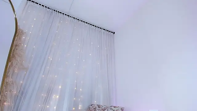 Snapshot of kyany_ chatting on 12/18/25, 11:27 kyany online show from 12/18/25, 11:27