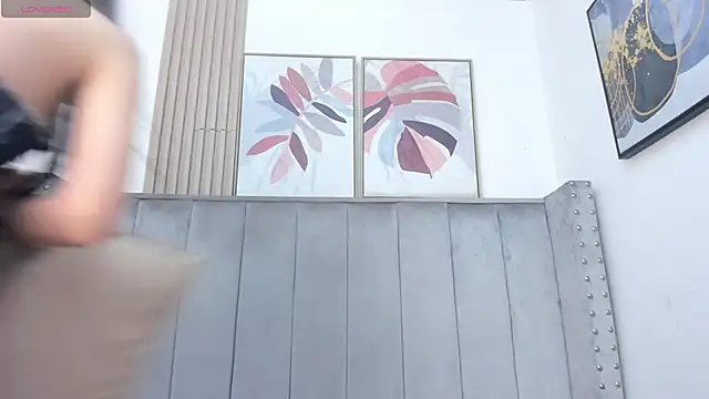 Anya Belth online show from 09/28/25, 04:01