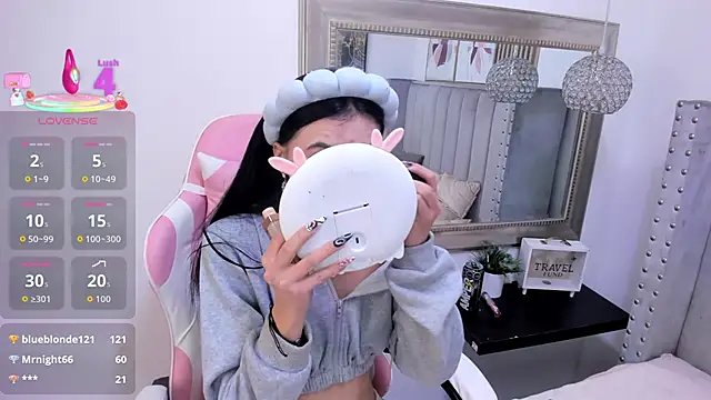 Anya Belth online show from 10/12/25, 02:10