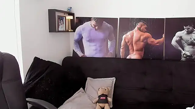 Snapshot of Marck_Mathews chatting on 11/21/25, 12:04 Marck Mathews online show from 11/21/25, 12:04