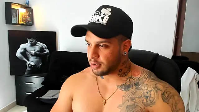 Snapshot of Marck_Mathews chatting on 04/20/26, 07:37 Marck Mathews online show from 04/20/26, 07:37