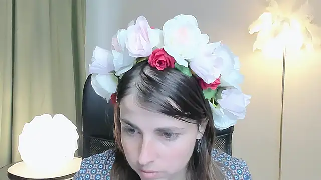 MartaEdams online show from 10/01/25, 07:14