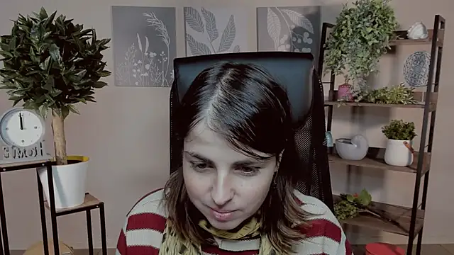 MartaEdams online show from 11/26/25, 06:25