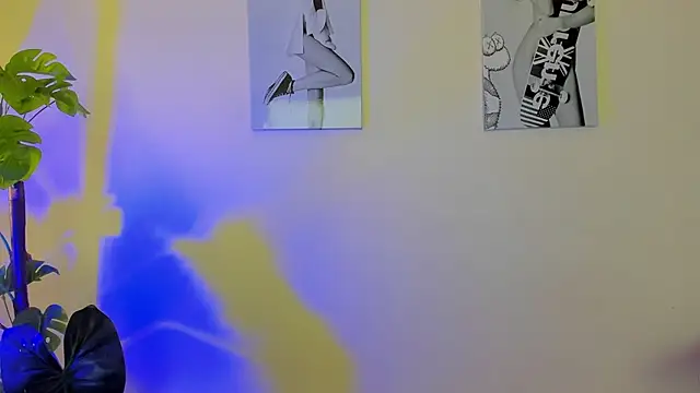 SamayRyann online show from 11/16/25, 01:06