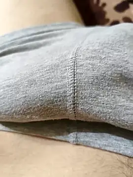 andrei232342 online show from 10/28/25, 06:43