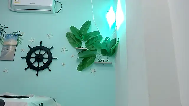 Snapshot of eladyrous98 chatting on 11/21/25, 07:29 eladyrous98 online show from 11/21/25, 07:29