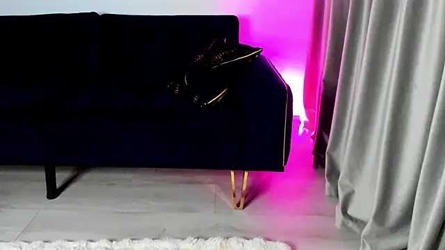 SluttyMaddy online show from 11/13/25, 06:29