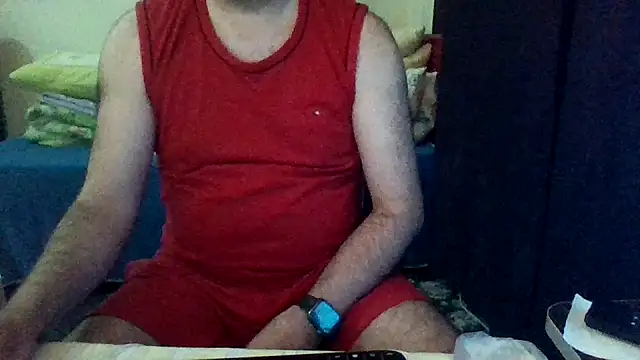 Snapshot of st206boy chatting on 05/12/26, 11:35 st206boy online show from 05/12/26, 11:35