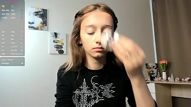 TaiteFairfield online show from 02/18/26, 07:59