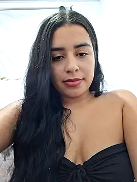 Snapshot of channell0 chatting on 06/25/26, 05:07 channell0 online show from 06/25/26, 05:07