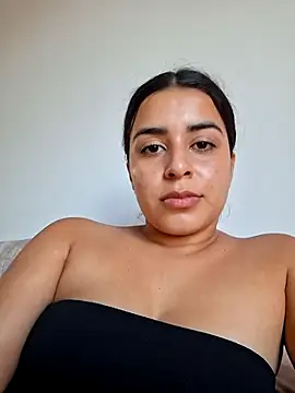 Snapshot of channell0 chatting on 07/05/26, 10:39 channell0 online show from 07/05/26, 10:39
