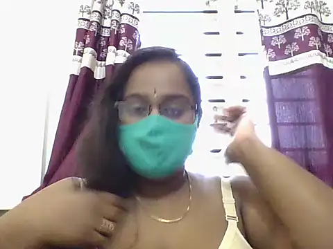 Reena-gowda online show from 09/15/25, 03:50