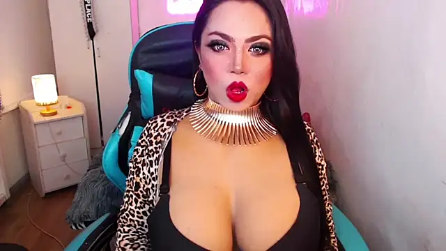 Snapshot of flexiblezoey chatting on 09/24/25, 10:46 flexiblezoey online show from 09/24/25, 10:46