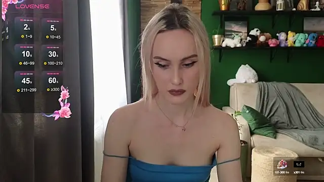 Belle Vill3575 online show from 09/17/25, 10:17